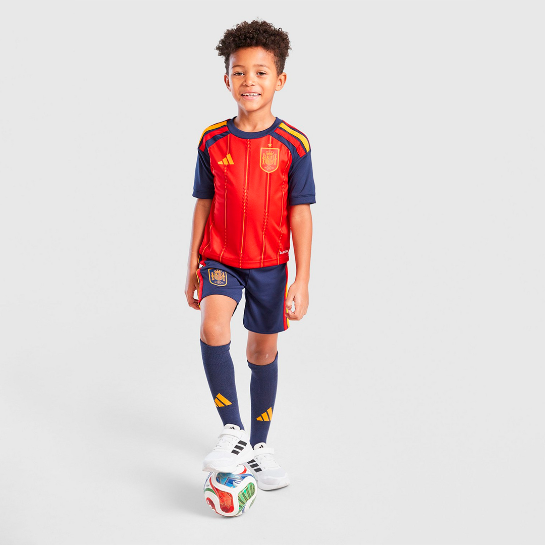 4-92 Kit Infantil España 2026 Local - Imagen 1